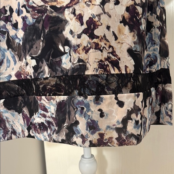 KUT from the Kloth Floral Straight Line Dress Spring Easter 12 - Picture 8 of 11